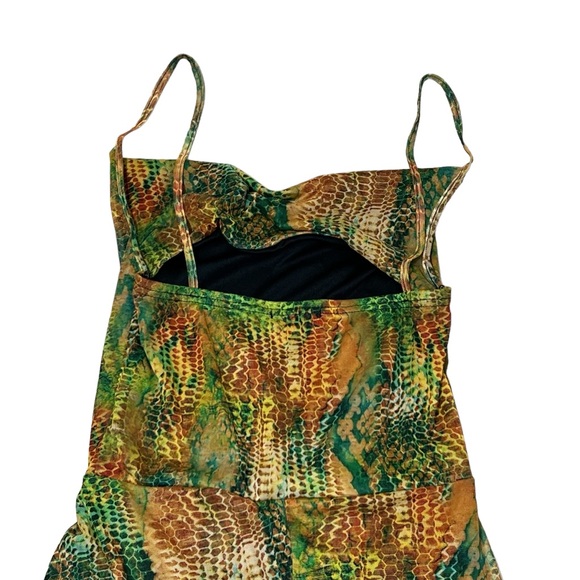 PrettyLittleThing Maxi Dress Hi-Lo Hem Asymmetrical Fairy Core Ruched - Picture 8 of 11